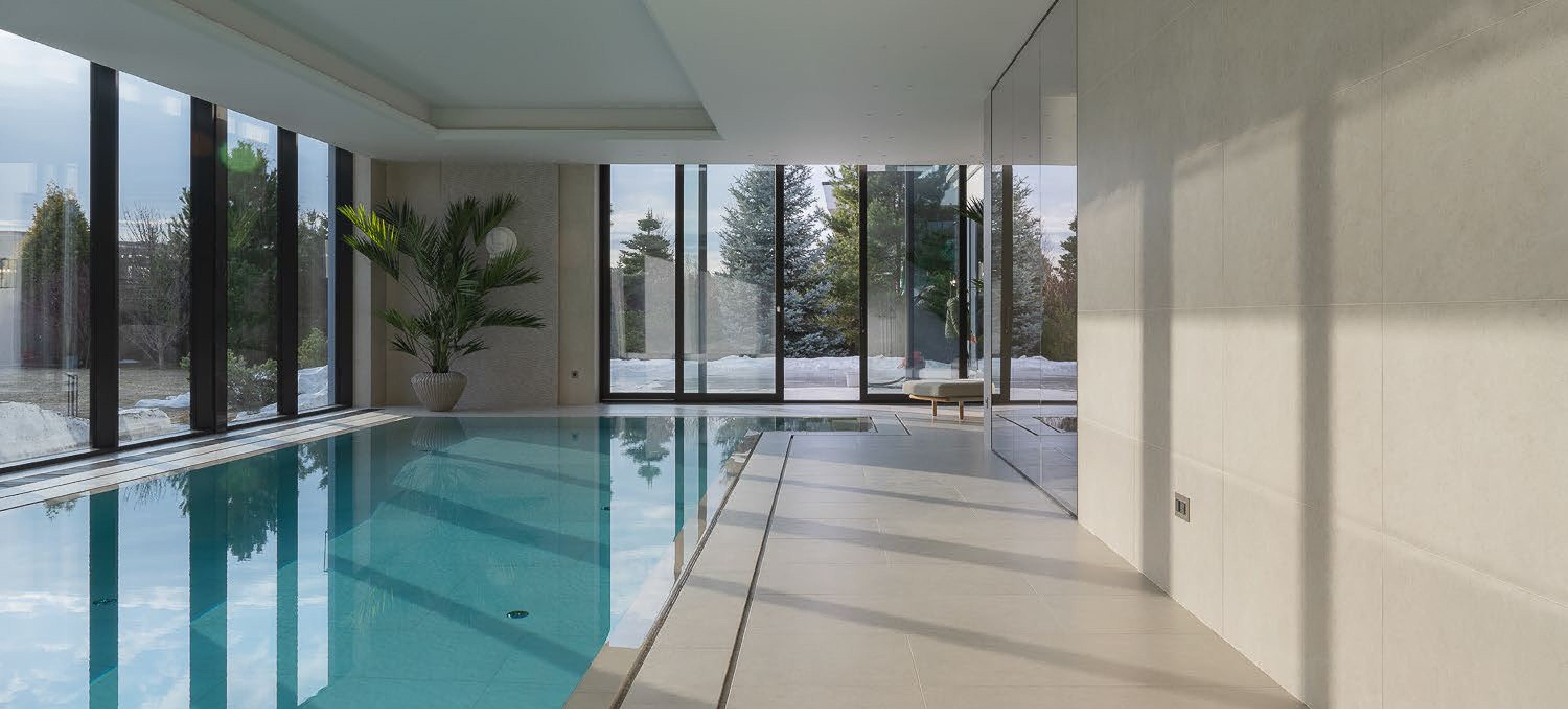Океанический дом Villa Alora 1400 м² в Миллениум Парке у канала. Мастер-блок 220 м², спа, искусство